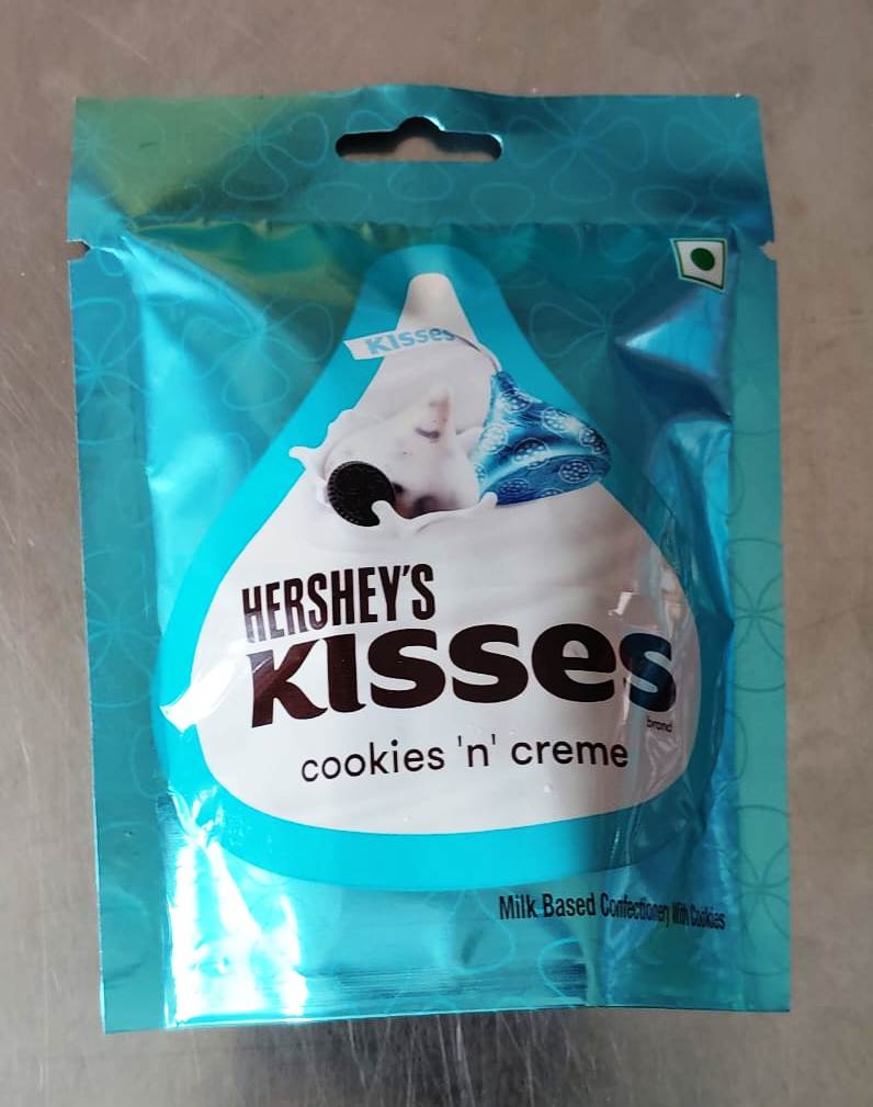 HERSHEY CREAM N COOKIES 33.6gm