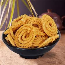 L. NAMKEEN CHAKLI 200G